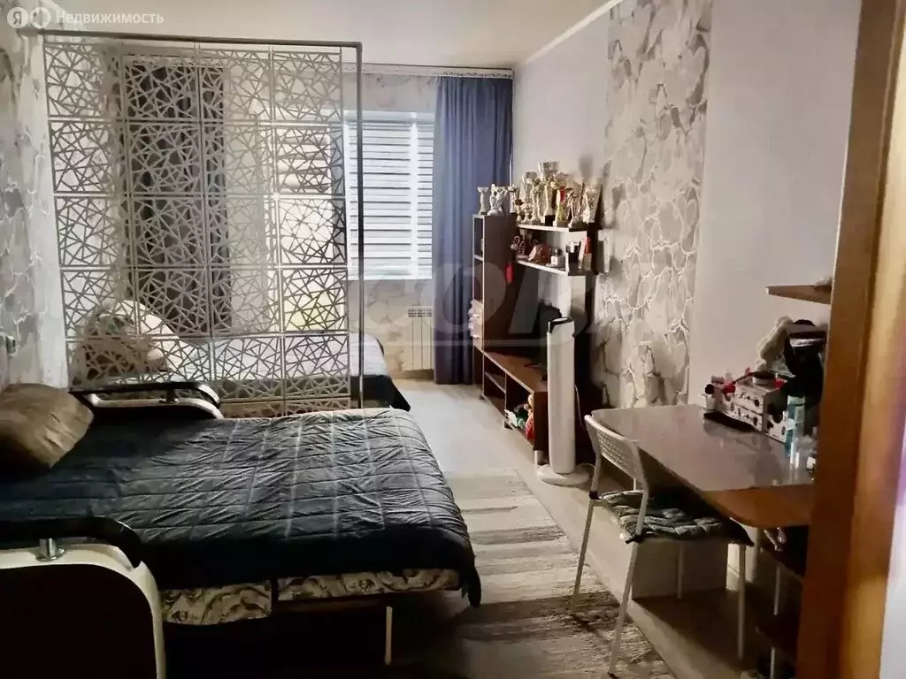 1-комнатная квартира: Тюмень, улица Николая Чаплина, 125 (37.5 м) - Фото 2