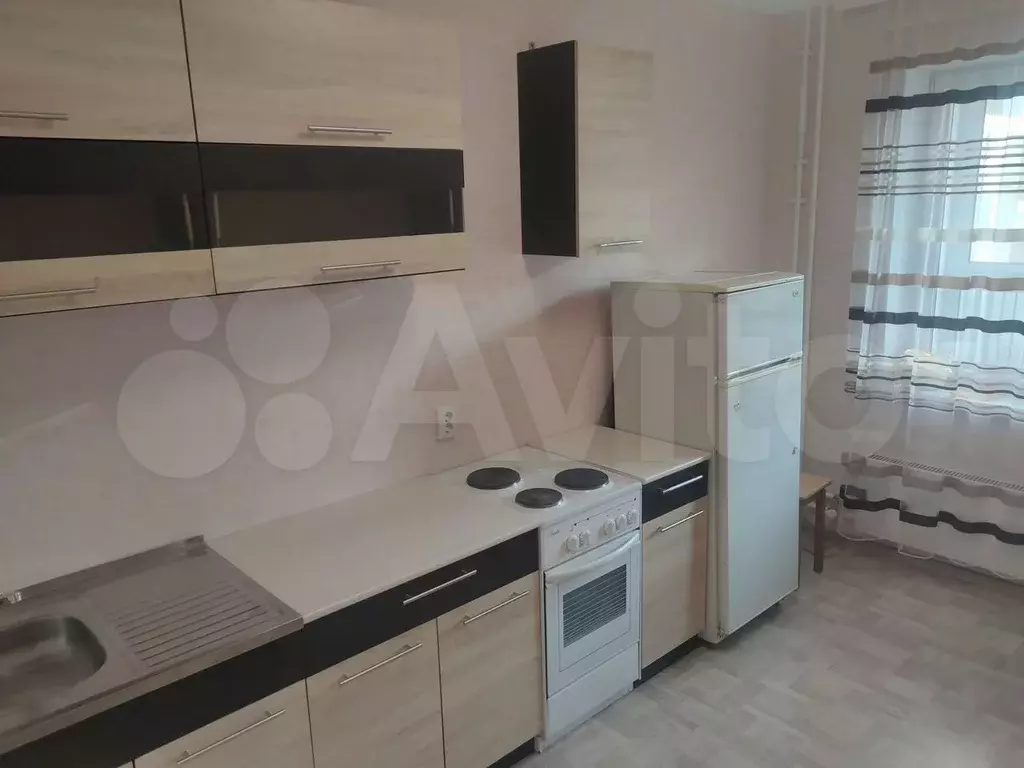 2-к. квартира, 60 м, 5/17 эт. - Фото 0