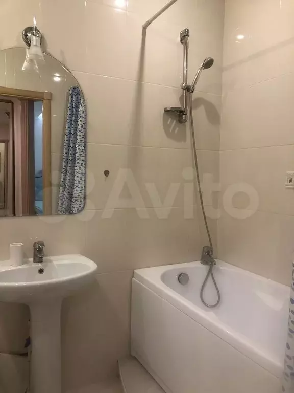 1-к. квартира, 55 м, 3/17 эт. - Фото 1