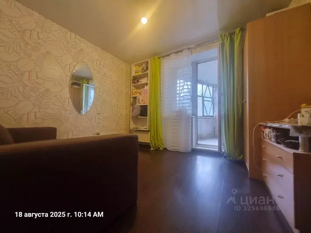 Комната Свердловская область, Екатеринбург ул. Черепанова, 12 (19.0 м) - Фото 1