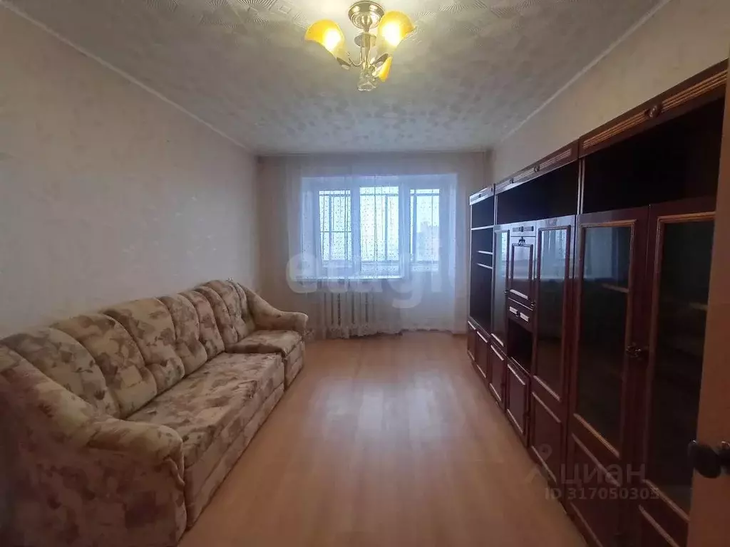 2-к кв. Челябинская область, Чебаркуль ул. Крылова, 8А (39.8 м) - Фото 0