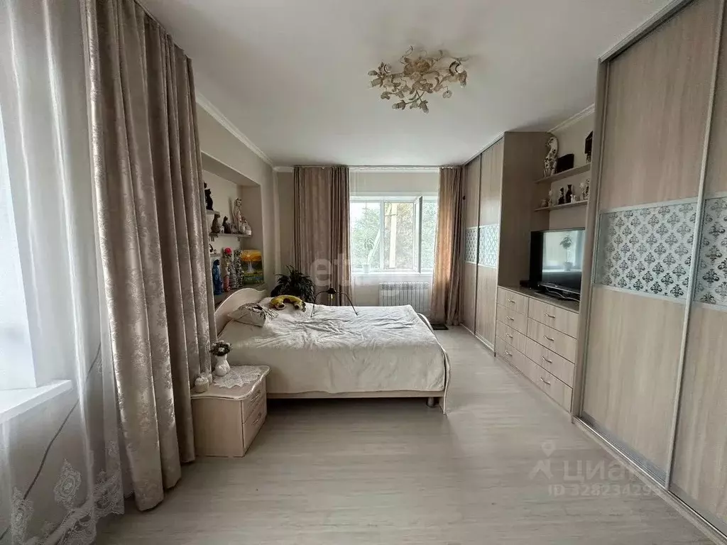 Дом в Амурская область, Белогорск Томский пер., 3 (199 м) - Фото 1