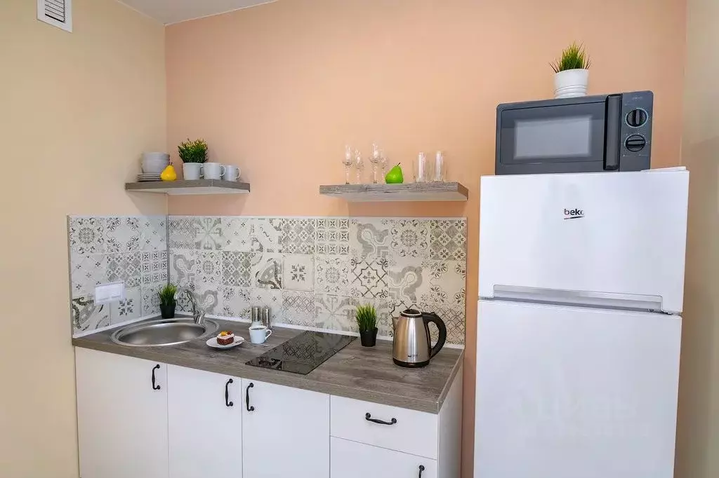 Студия Приморский край, Владивосток ул. Нейбута, 6 (27.0 м) - Фото 1