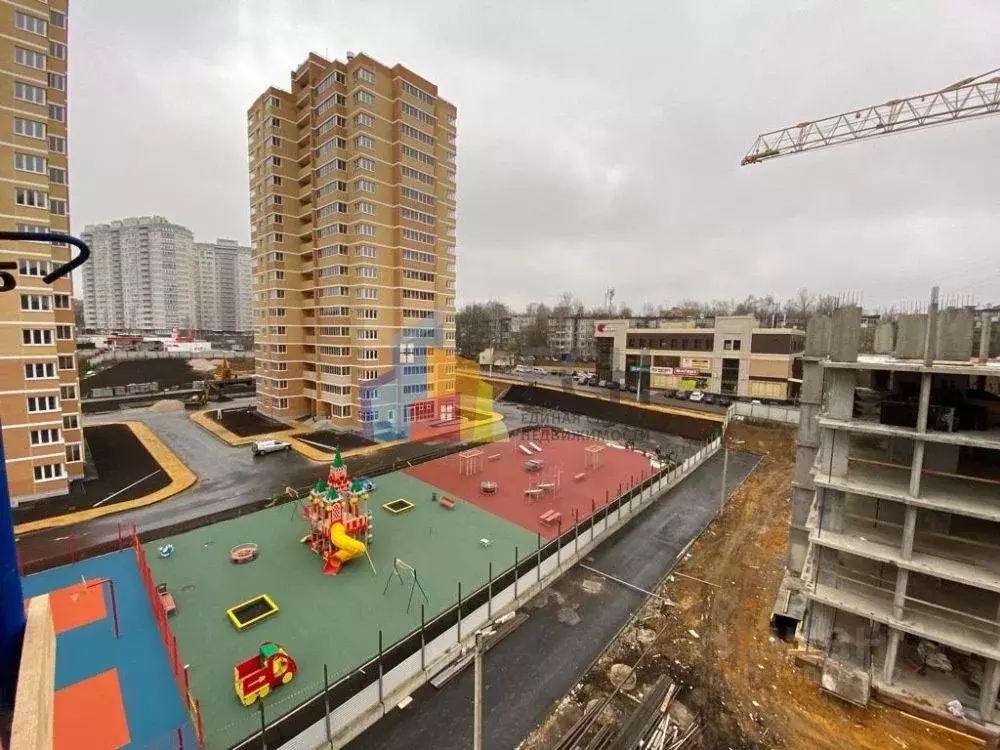 2-к кв. Тульская область, Тула ул. Макаренко, 38 (66.0 м) - Фото 1