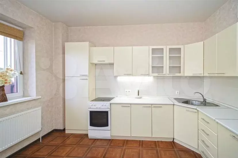 2-к. квартира, 70м, 2/15эт. - Фото 1