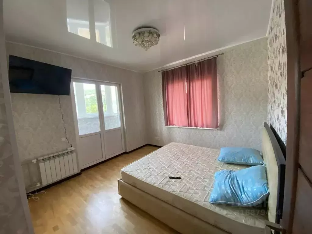 3-к кв. Краснодарский край, Сочи Лазаревское жилрайон, ул. Тормахова, ... - Фото 0