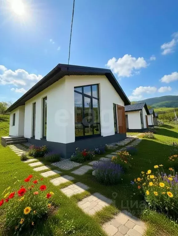 Дом в Краснодарский край, Новороссийск городской округ, Убых хут. ул. ... - Фото 1