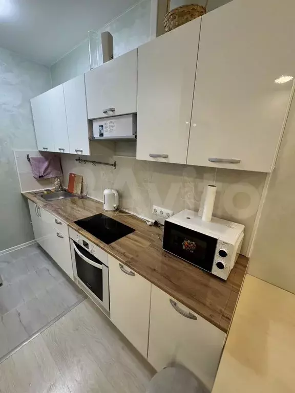 1-к. квартира, 50 м, 9/10 эт. - Фото 0