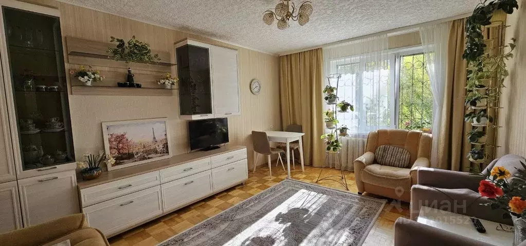 3-к кв. Удмуртия, Ижевск Автозаводская ул., 12 (54.0 м) - Фото 2
