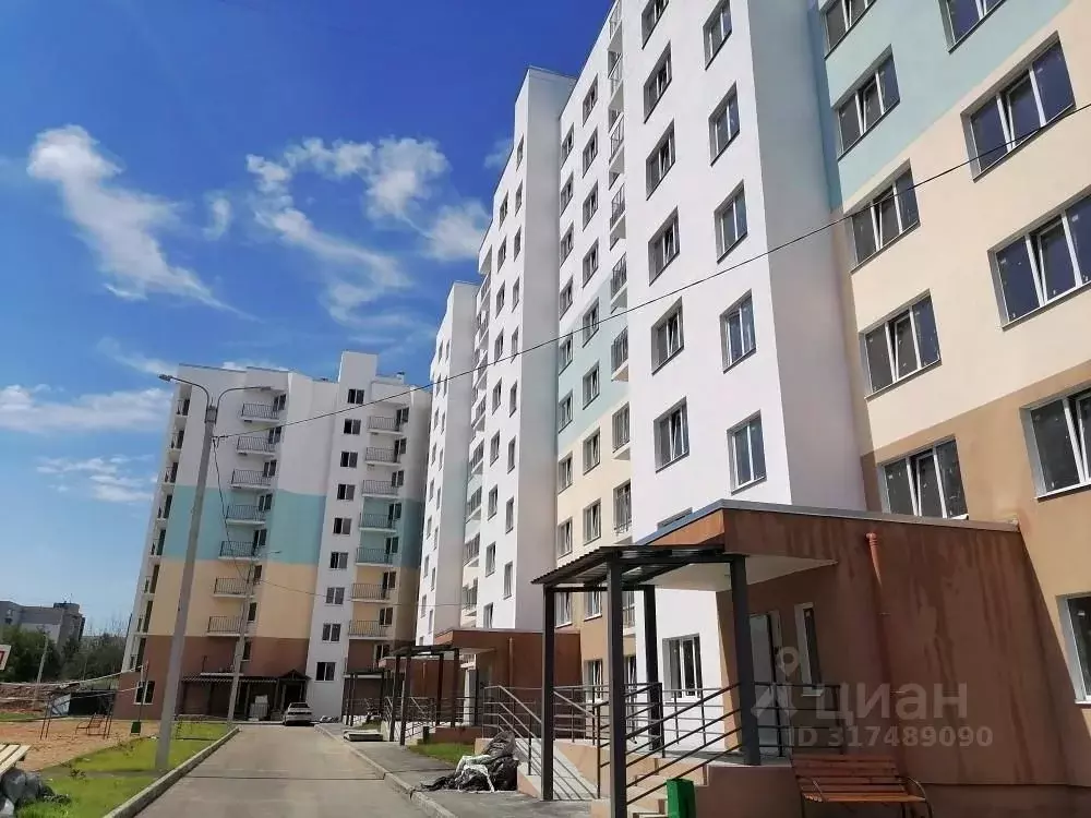 3-к кв. Ярославская область, Ярославль ул. Брагинская, 18к4 (75.0 м) - Фото 0