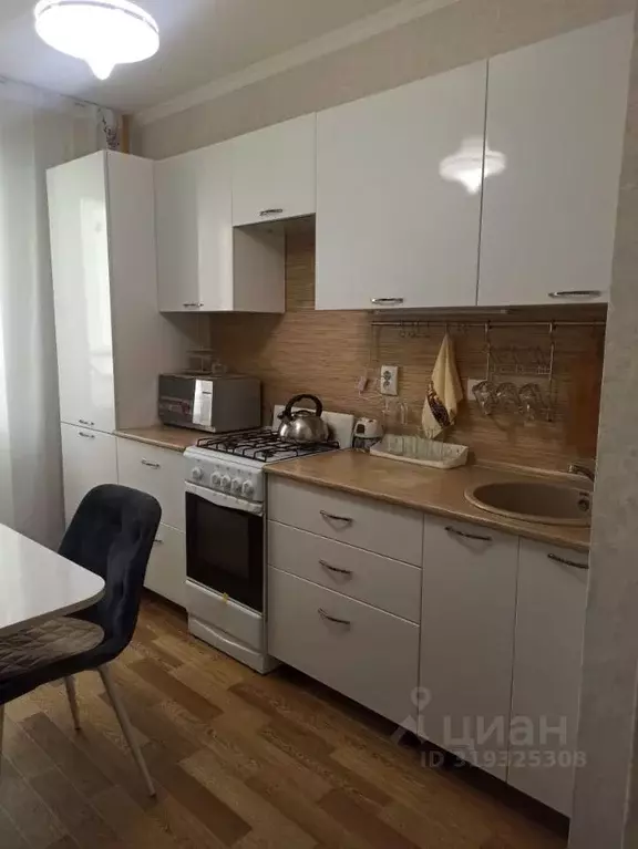 1-к кв. Татарстан, Набережные Челны Московский просп., 122А (37.0 м) - Фото 0
