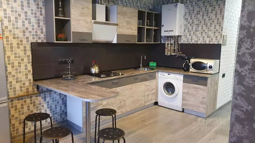 Студия Краснодарский край, Сочи Вишневая ул., 40/1 (42.0 м) - Фото 1