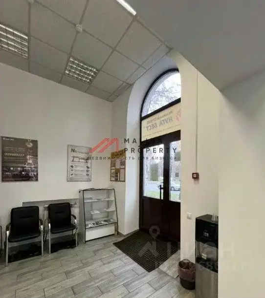 Торговая площадь в Москва ул. Толбухина, 12К1 (73 м) - Фото 2