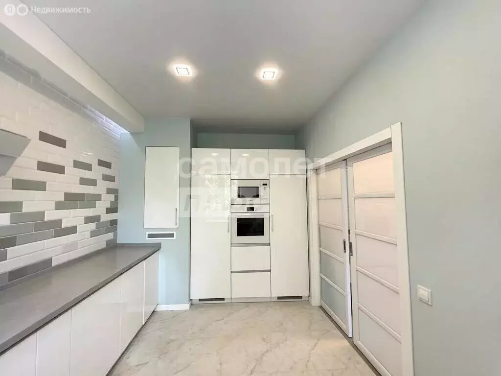 2-комнатная квартира: Волгоград, Комсомольская улица, 10 (58.4 м) - Фото 2