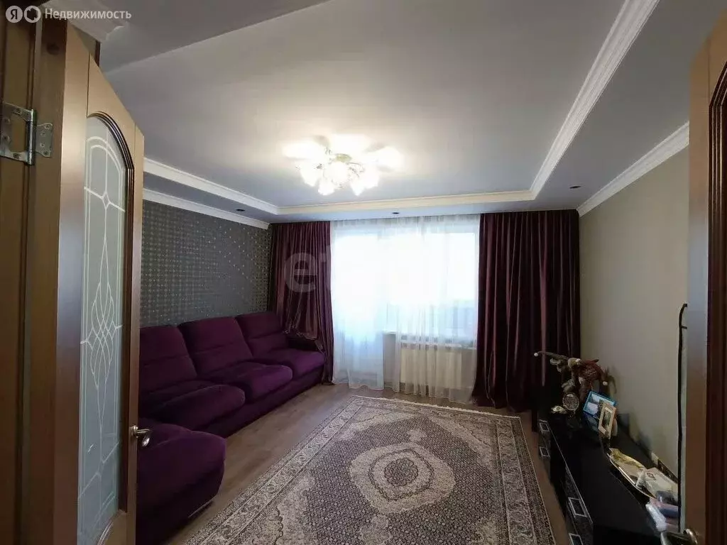 4-комнатная квартира: Курган, улица Карельцева, 117 (106.3 м) - Фото 1