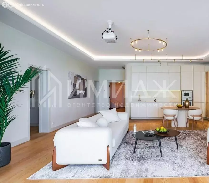 2-комнатная квартира: Сочи, Курортный проспект, 105Б (90 м) - Фото 1