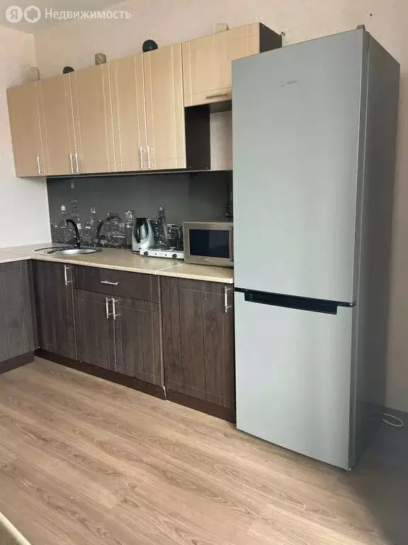Квартира-студия: Челябинск, улица Петра Столыпина, 11 (29 м) - Фото 2
