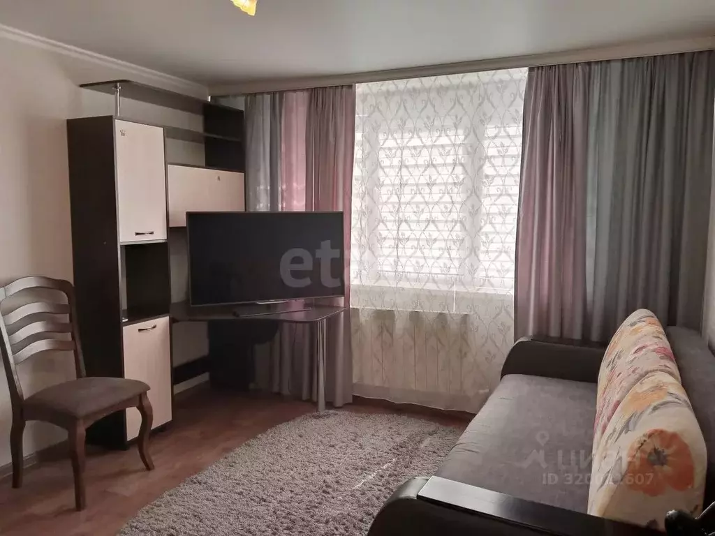 Дом в Саратовская область, Балашов ул. Макаренко, 95 (93 м) - Фото 0