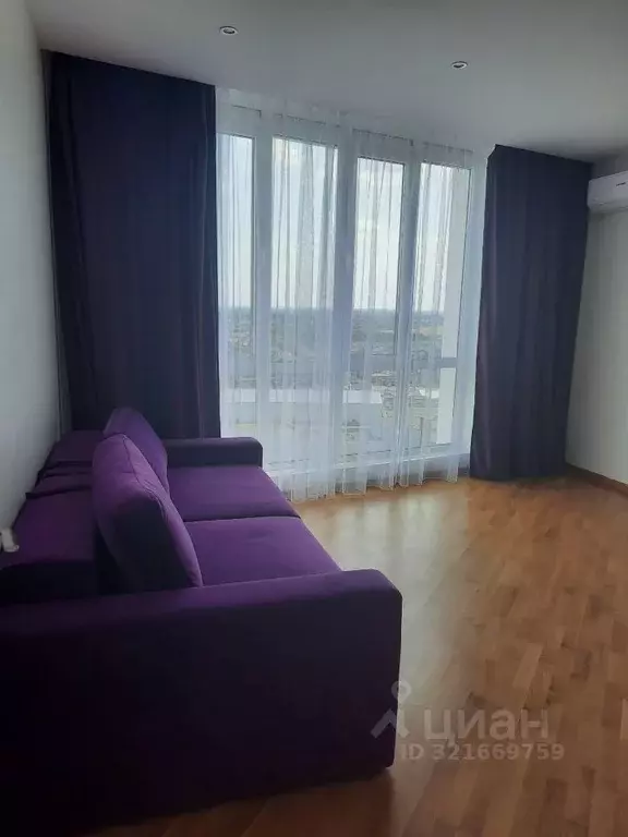 2-к кв. Белгородская область, Белгород ул. Есенина, 9к2 (80.0 м) - Фото 1