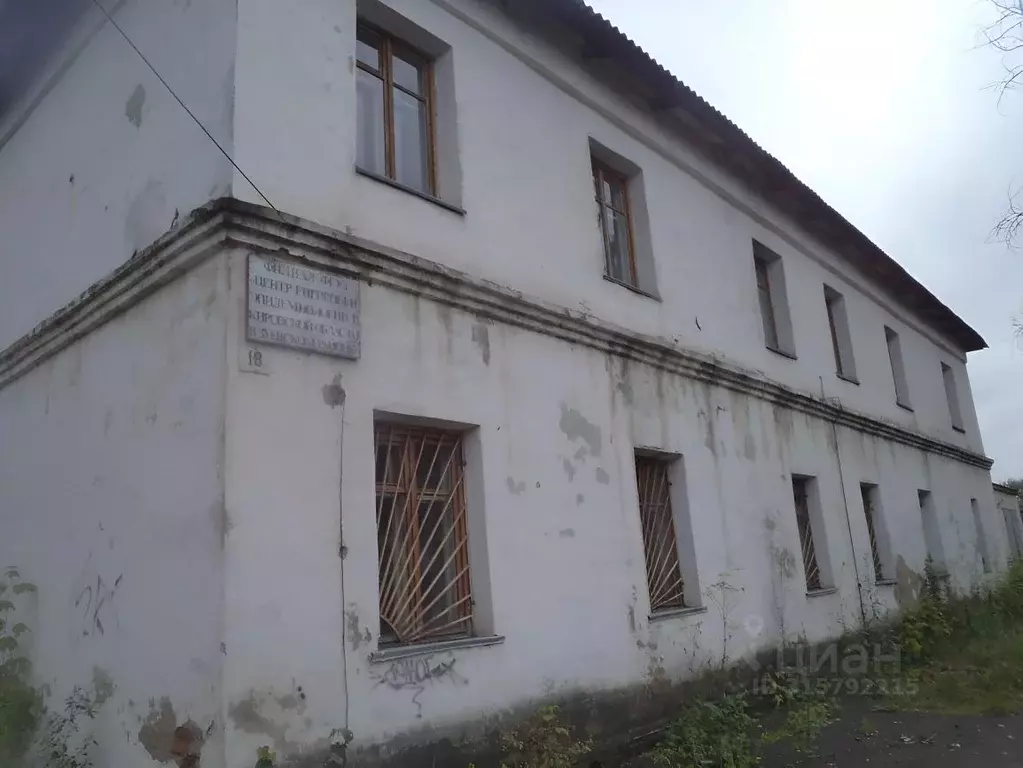 Помещение свободного назначения в Кировская область, Зуевка ул. 1-я ... - Фото 0