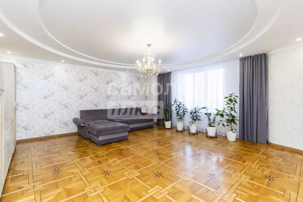 5-к кв. Ханты-Мансийский АО, Сургут Университетская ул., 5 (201.0 м) - Фото 1