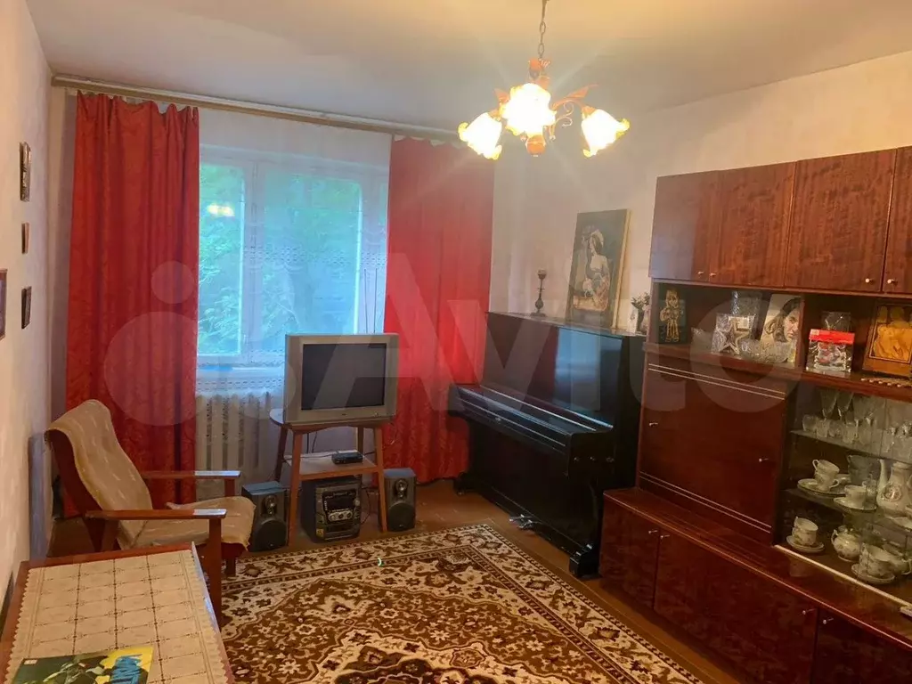 3-к. квартира, 60 м, 2/5 эт. - Фото 0