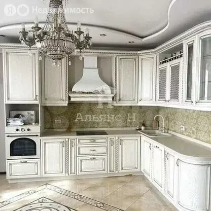 3-комнатная квартира: Азов, Московская улица, 86 (130 м) - Фото 1