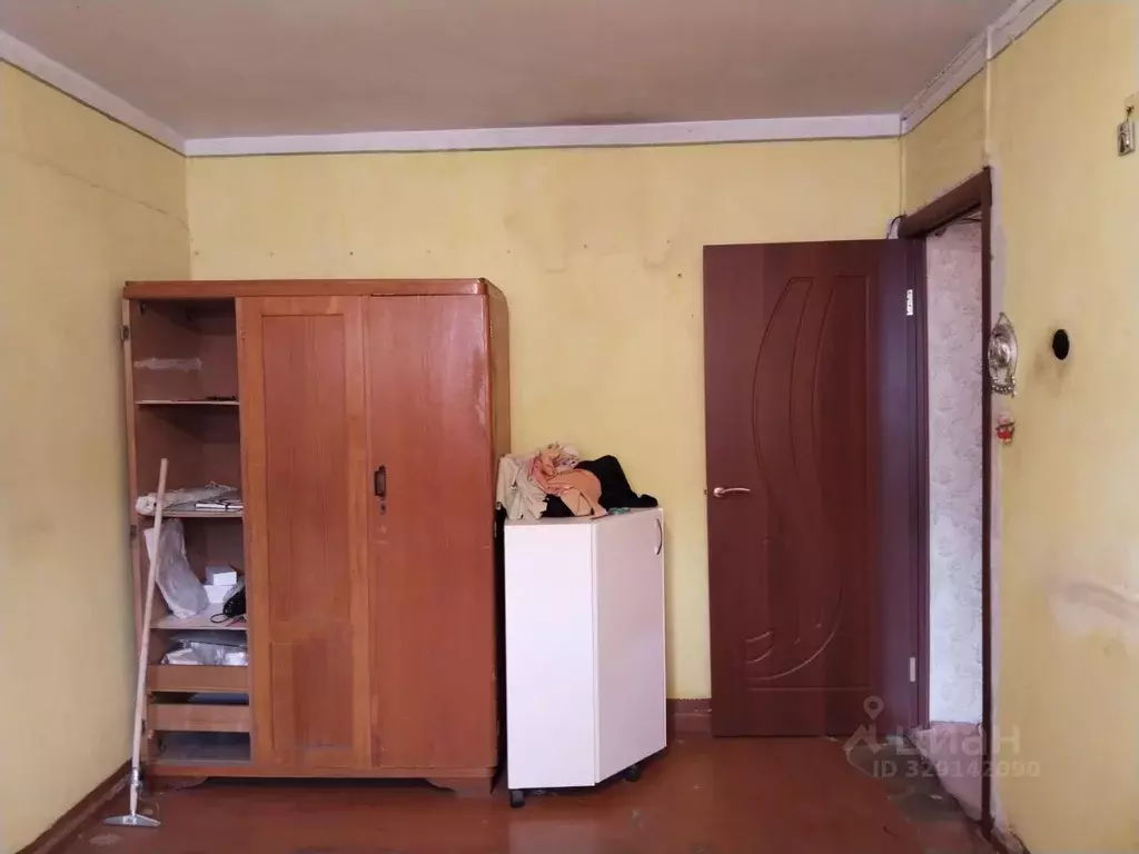 2-к кв. Омская область, Омск ул. Труда, 3 (44.0 м) - Фото 2
