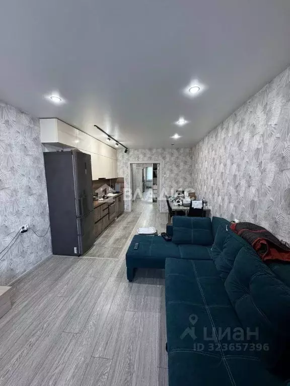 2-к кв. Бурятия, Улан-Удэ просп. 50-летия Октября, 2/1 (76.9 м) - Фото 2