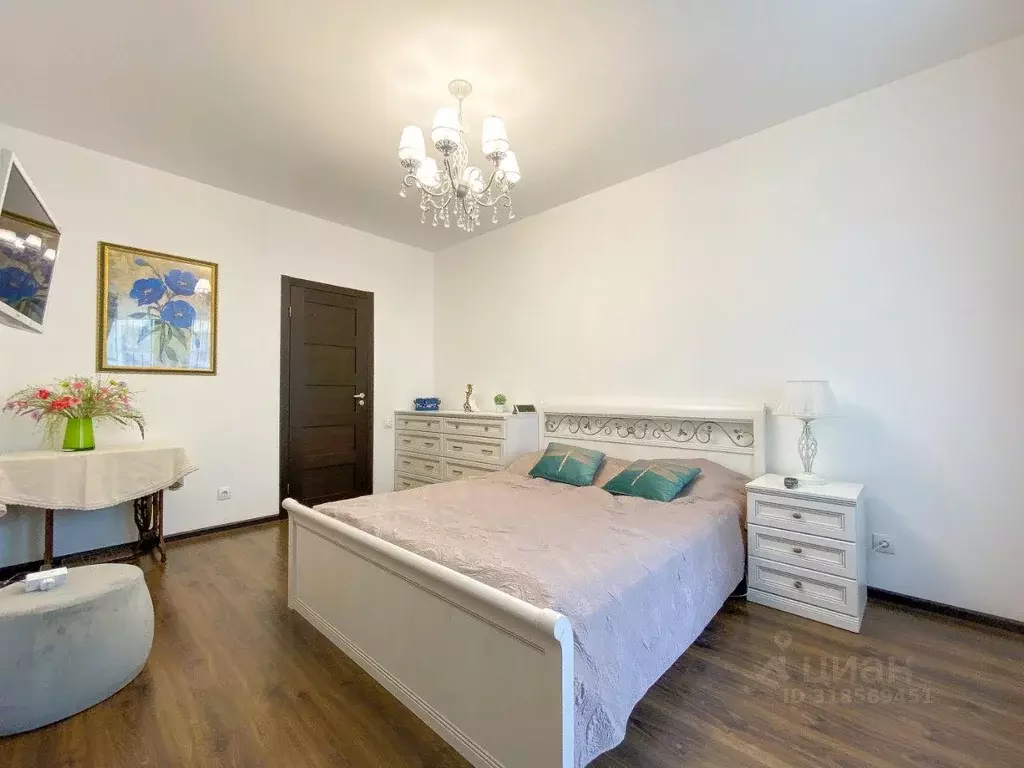 Квартира, 1 комната, 59.8 м - Фото 0