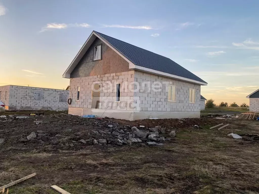 Дом в Челябинская область, Красноармейский район, Баландинское с/пос, ... - Фото 0