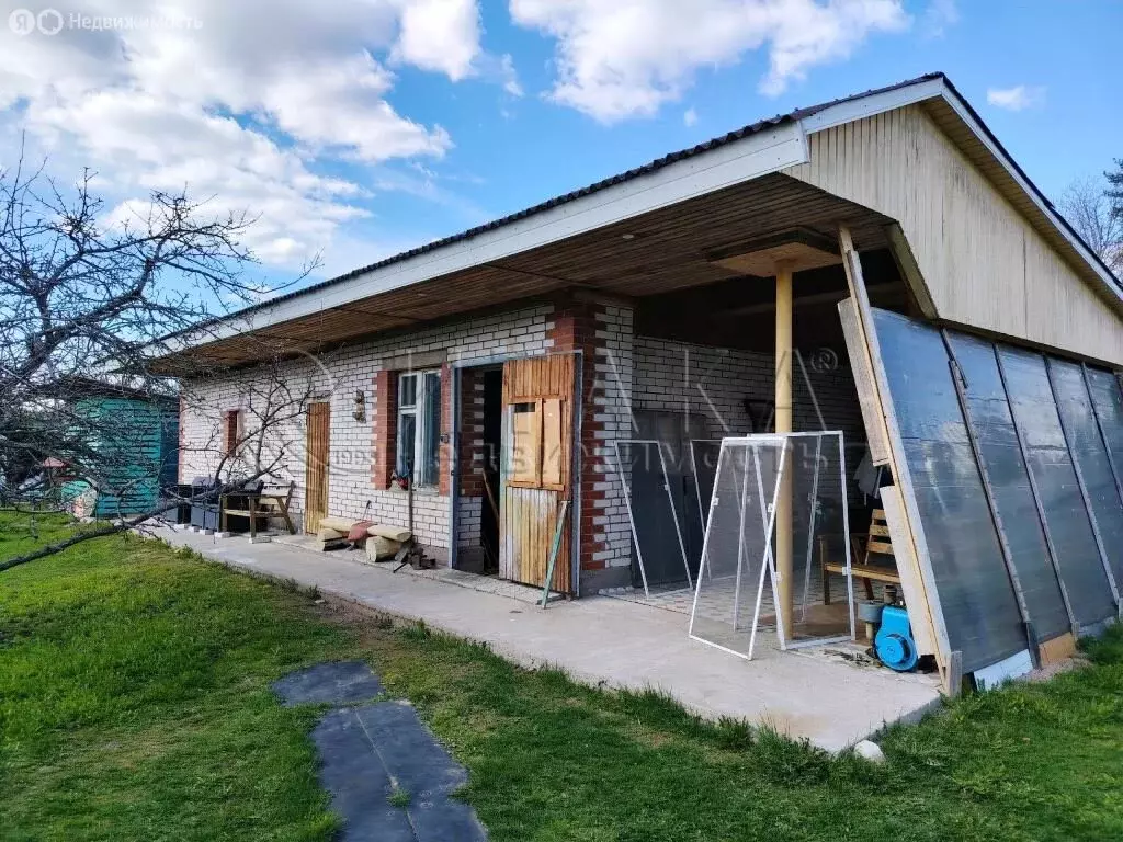 Дом в Выборгский район, Каменногорское городское поселение, посёлок ... - Фото 0