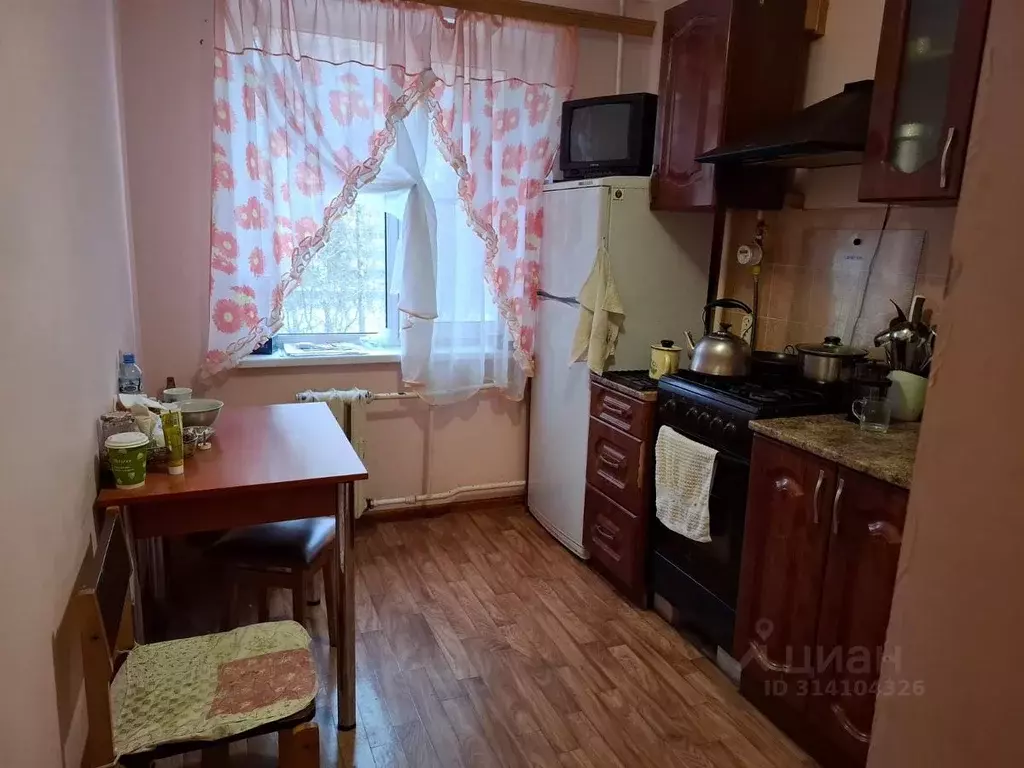 2-к кв. Смоленская область, Ярцево просп. Металлургов, 13 (42.5 м) - Фото 1