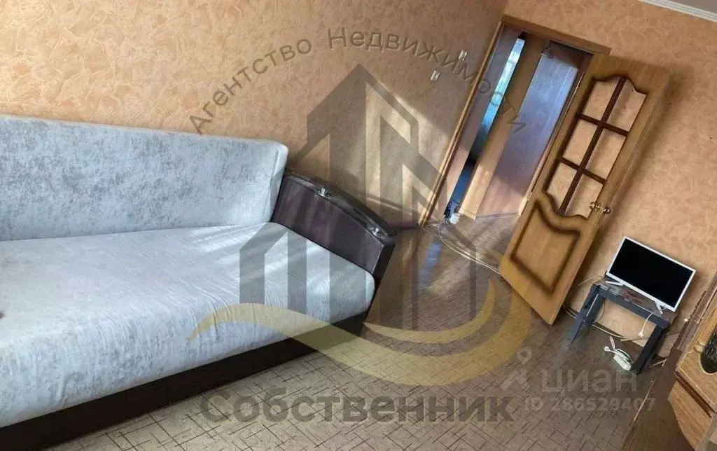 2-к кв. Белгородская область, Старый Оскол ул. Фурманова, 53 (54.0 м) - Фото 1