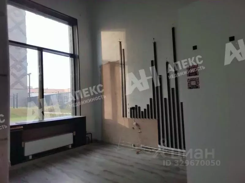 Помещение свободного назначения в Москва № 100 кв-л, 1к1 (90 м) - Фото 1