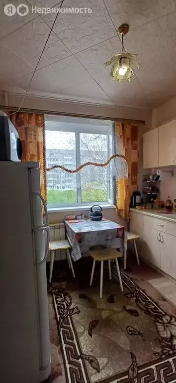 3-комнатная квартира: Нижний Тагил, улица Зари, 107 (60.4 м) - Фото 1