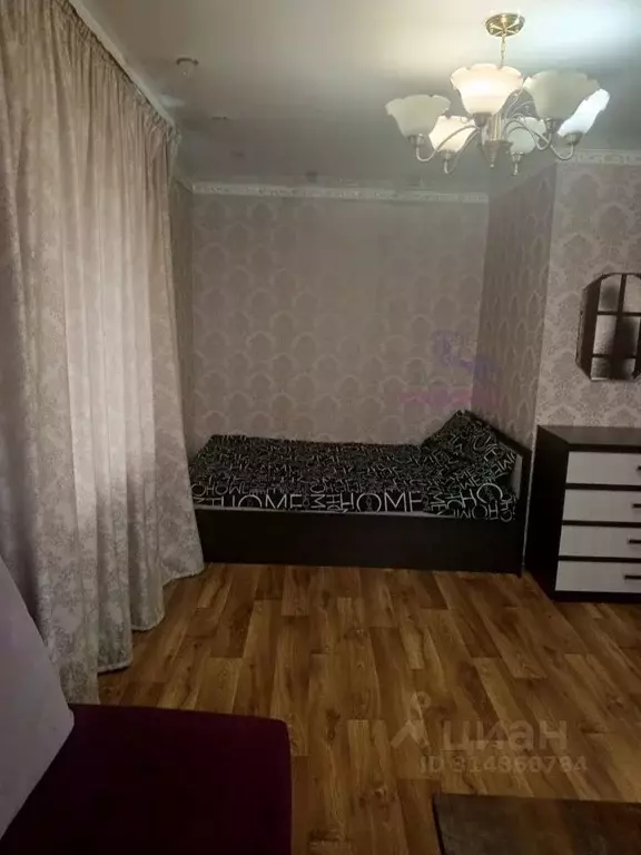 1-к кв. Оренбургская область, Орск Новый город мкр, просп. Ленина, 35 ... - Фото 0