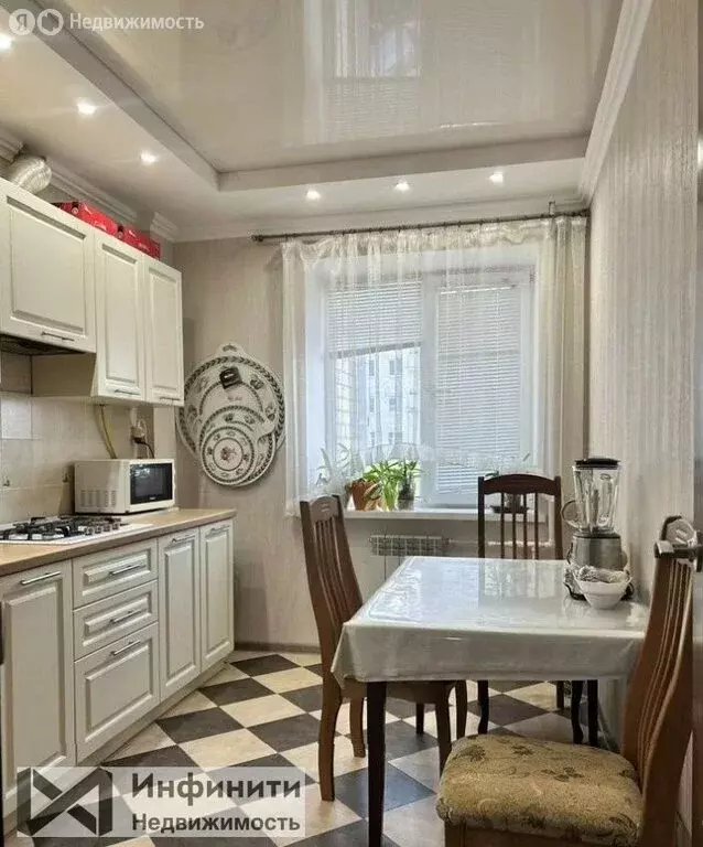 2-комнатная квартира: Ставрополь, улица Чехова, 142 (61 м) - Фото 2