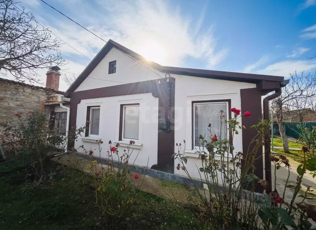 Дом в Крым, Саки ул. Садовая (58 м) - Фото 1