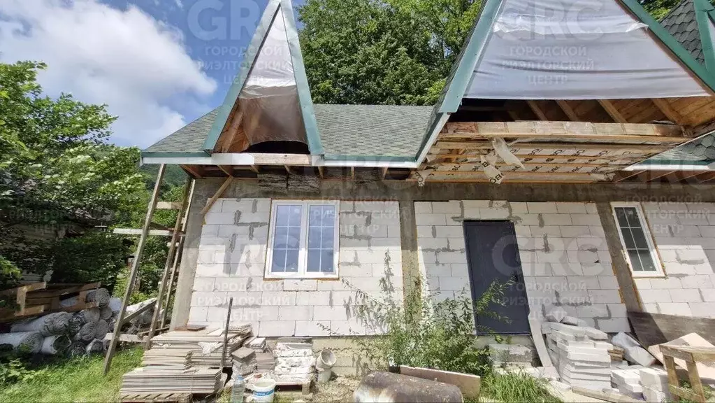Дом в Краснодарский край, Сочи городской округ, с. Верхний Юрт ул. ... - Фото 0