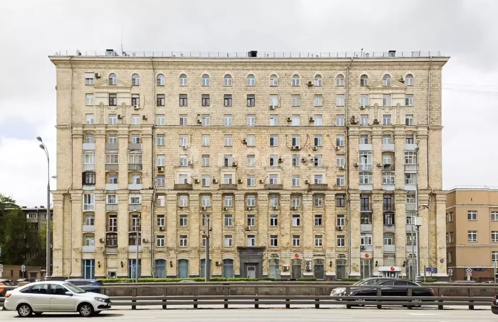 Продаётся 2-к квартира, 65.9 м - Фото 1