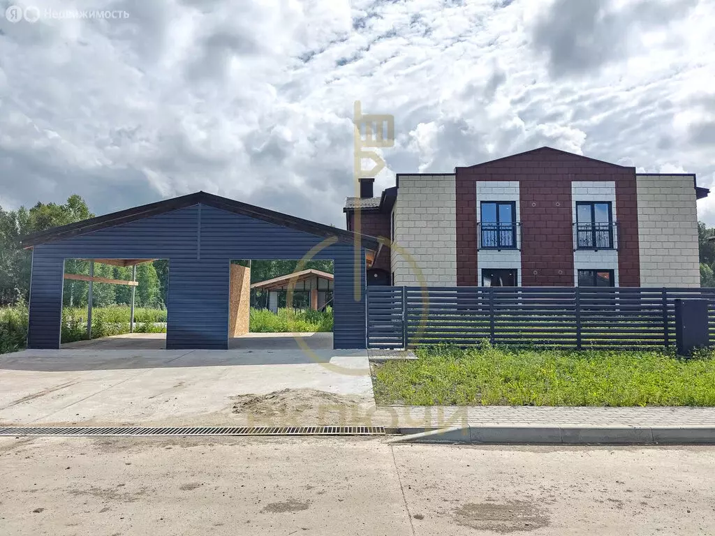 Дом в Новомошковское, Русская улица, 6/1 (100 м) - Фото 1