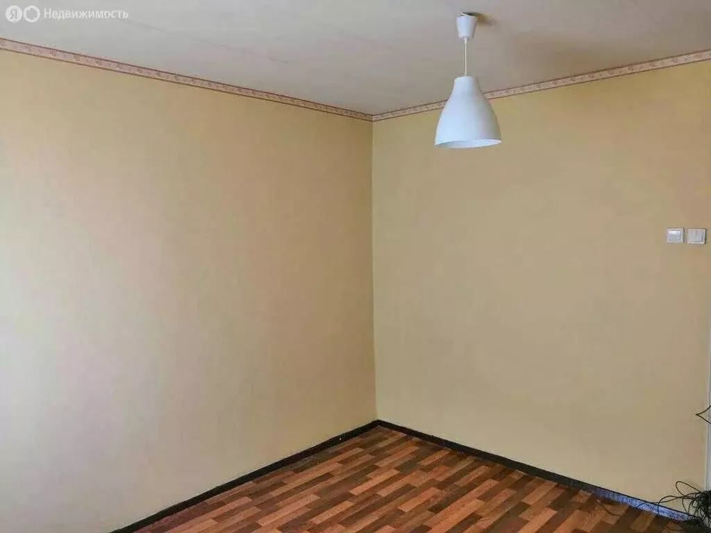 1к в 4-комнатной квартире (12 м) - Фото 1