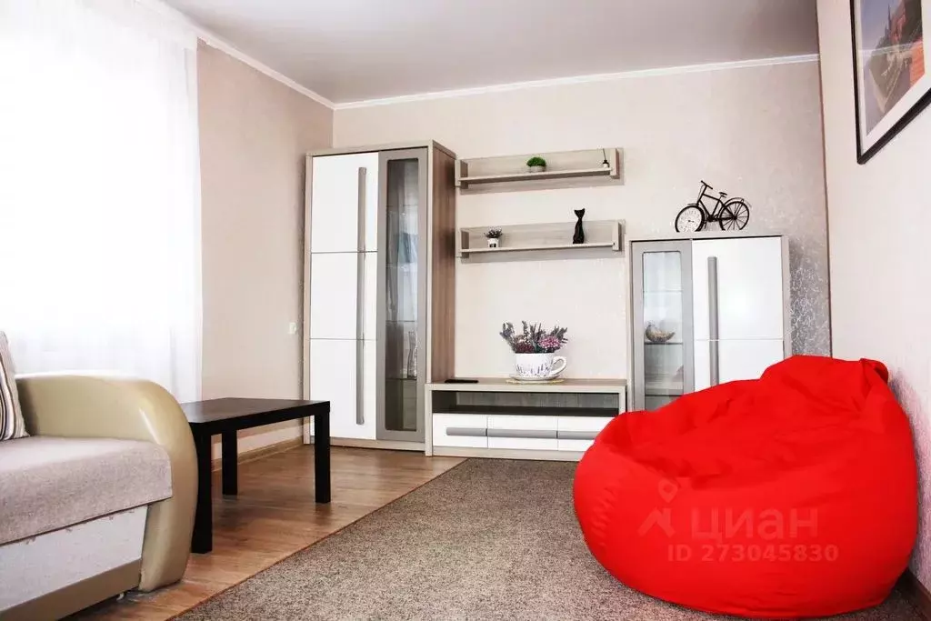 2-к кв. Калининградская область, Калининград ул. Багратиона, 82 (45.0 ... - Фото 1