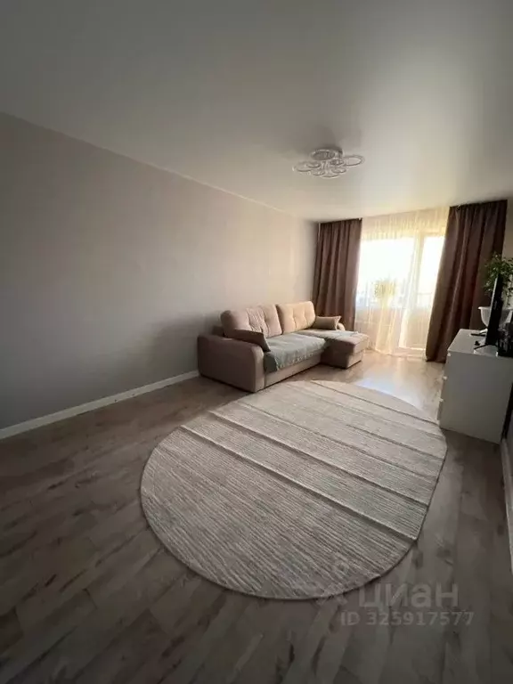 2-к кв. Самарская область, Тольятти Революционная ул., 53 (69.8 м) - Фото 1