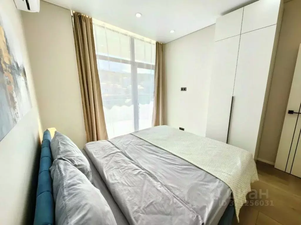 2-к кв. Крым, Алушта ул. Западная, 4к2 (53.0 м) - Фото 0