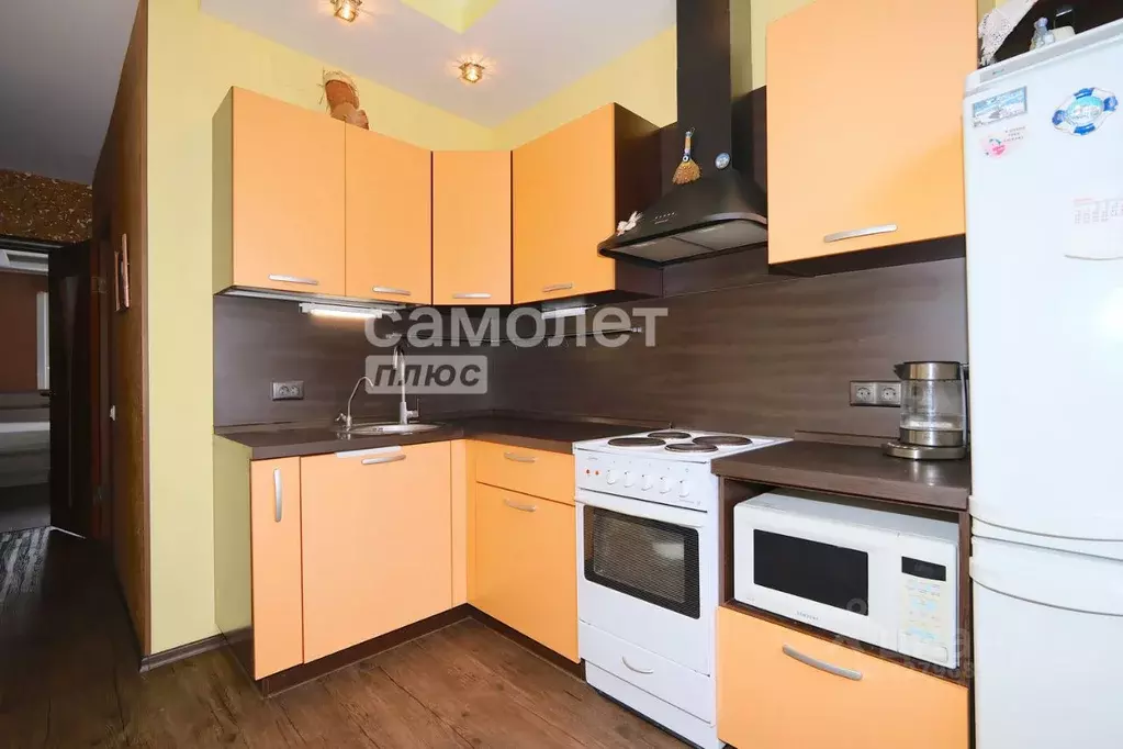 3-к кв. Кемеровская область, Кемерово Октябрьский просп., 80А (59.9 м) - Фото 2