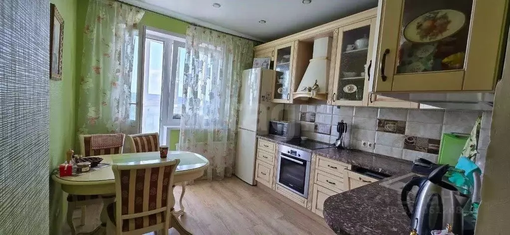 3-к кв. Кемеровская область, Кемерово просп. Притомский, 7/6 (92.1 м) - Фото 1