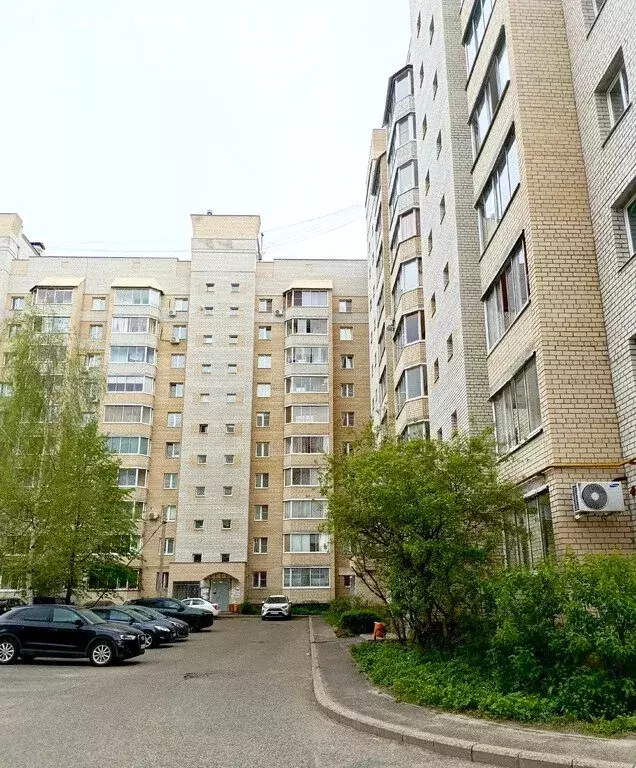 2-комнатная квартира: Ярославль, проспект Фрунзе, 49к2 (54 м) - Фото 0