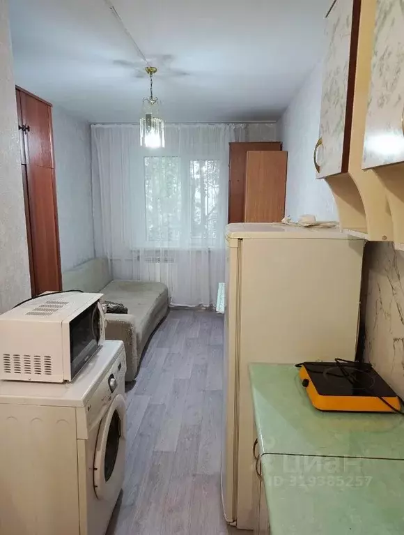 Студия Красноярский край, Красноярск ул. Толстого, 47 (14.0 м) - Фото 0